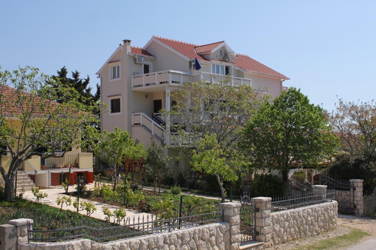 Apartments With A Parking Space Vrsi - Mulo, Zadar - 3276 Dış mekan fotoğraf